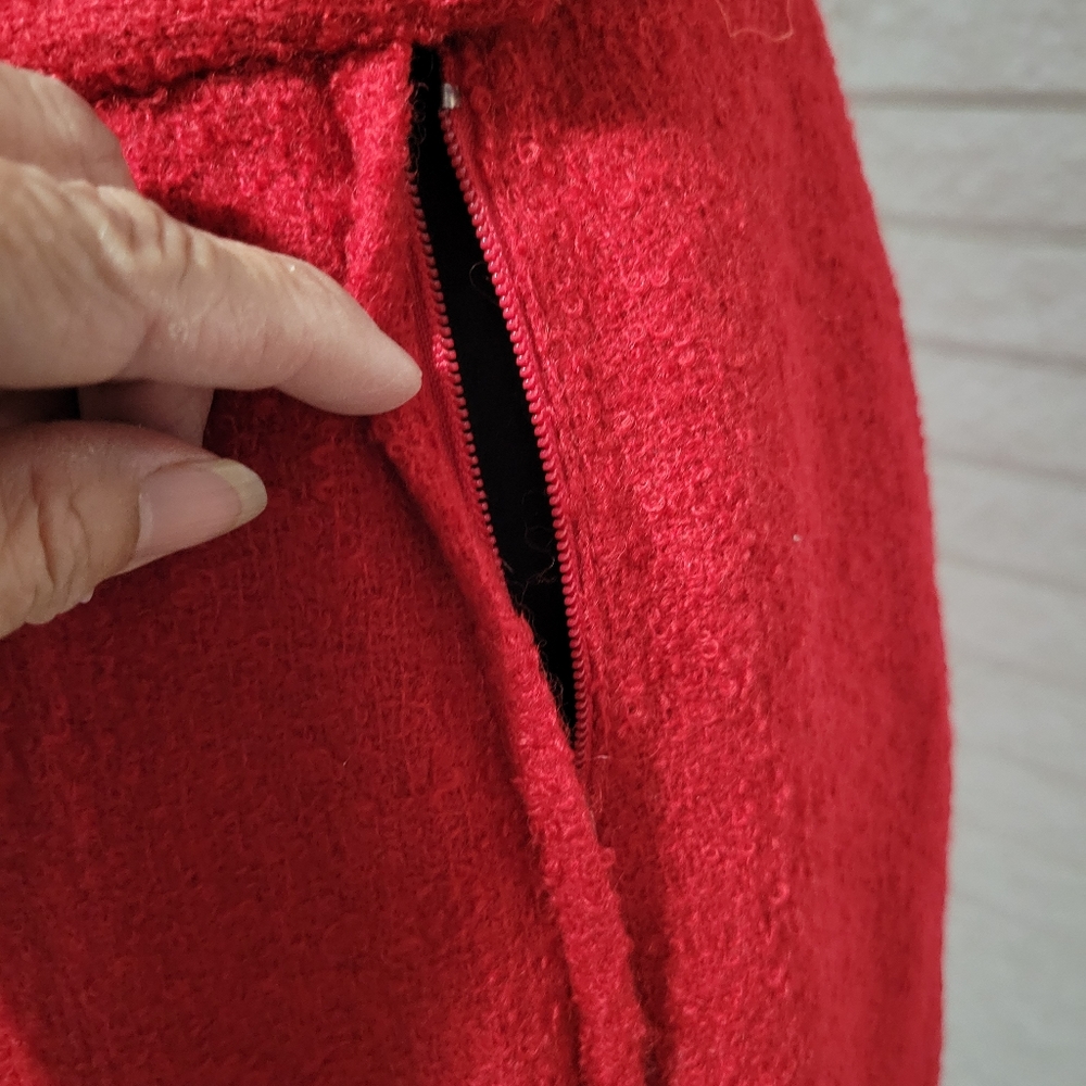 Albert Nipon Boutique Red Wool Gold Button Suit S… - image 2